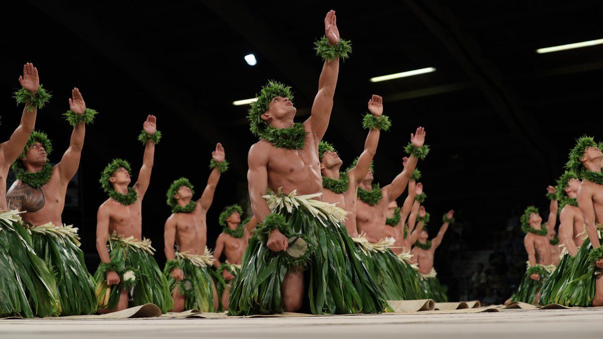 Kane Hula.
